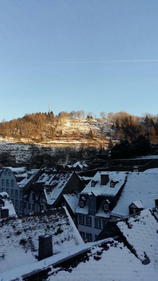 Der Kleine Globetrotter Bed & Breakfast Monschau Ngoại thất bức ảnh